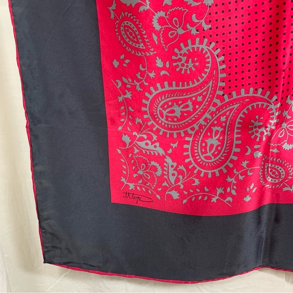 T T Top 100% Silk Square Scarf Black Red Gray Polka Dots Paisley Sateen Finish - Picture 5 of 16